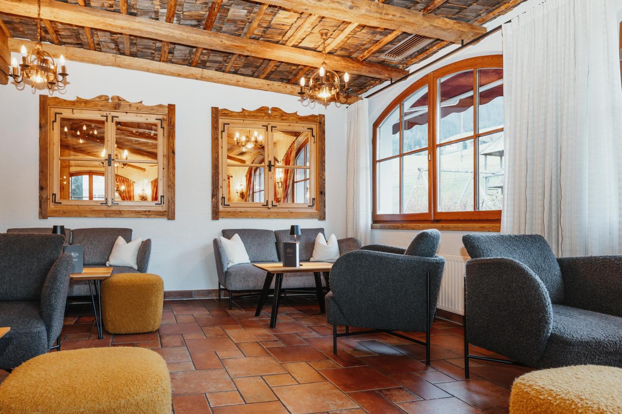 Hotel Lammwirt Grossarl Bagian luar foto