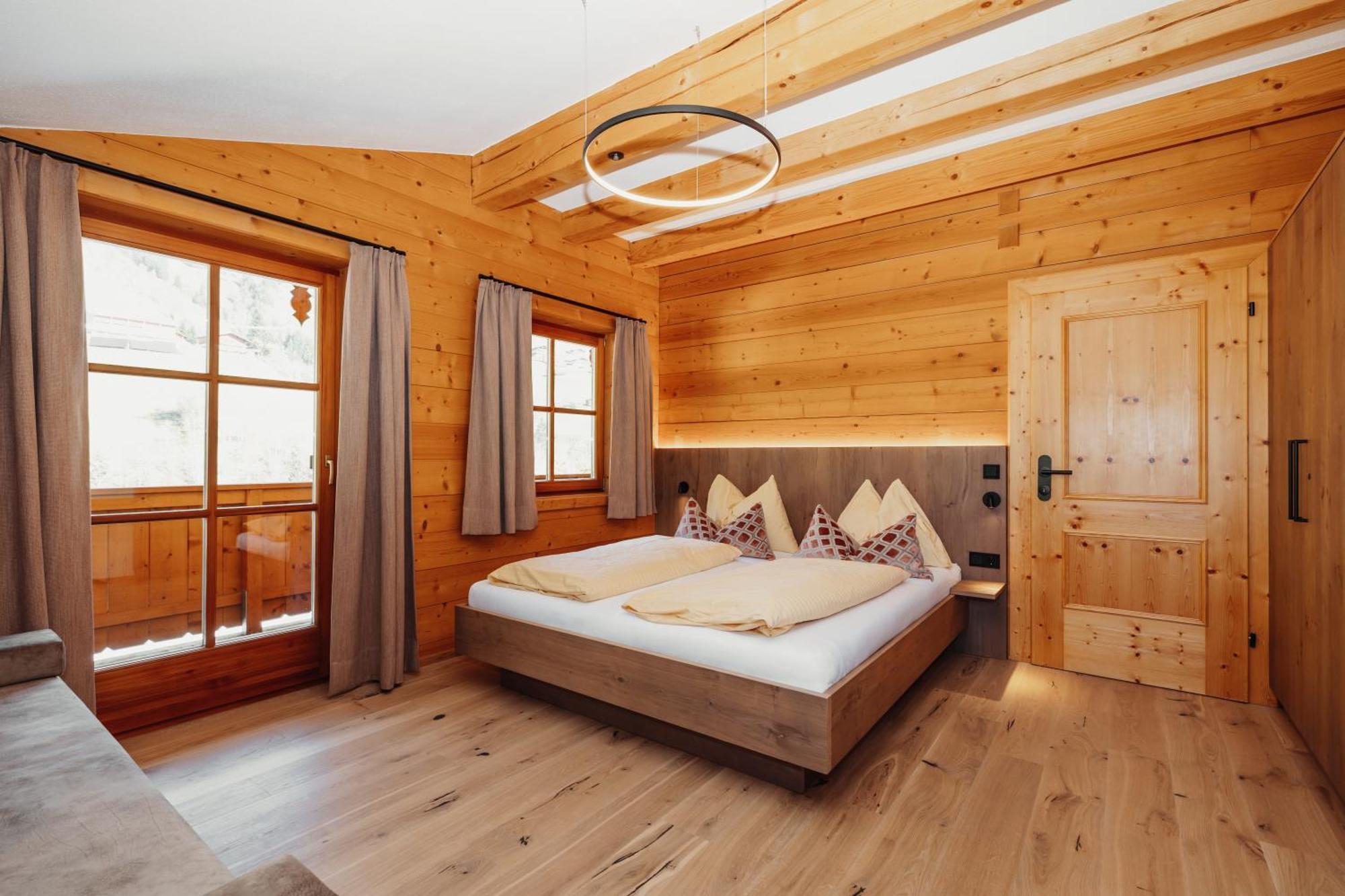 Hotel Lammwirt Grossarl Bagian luar foto